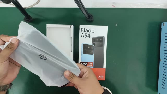 ZTE Blade A54 teardown